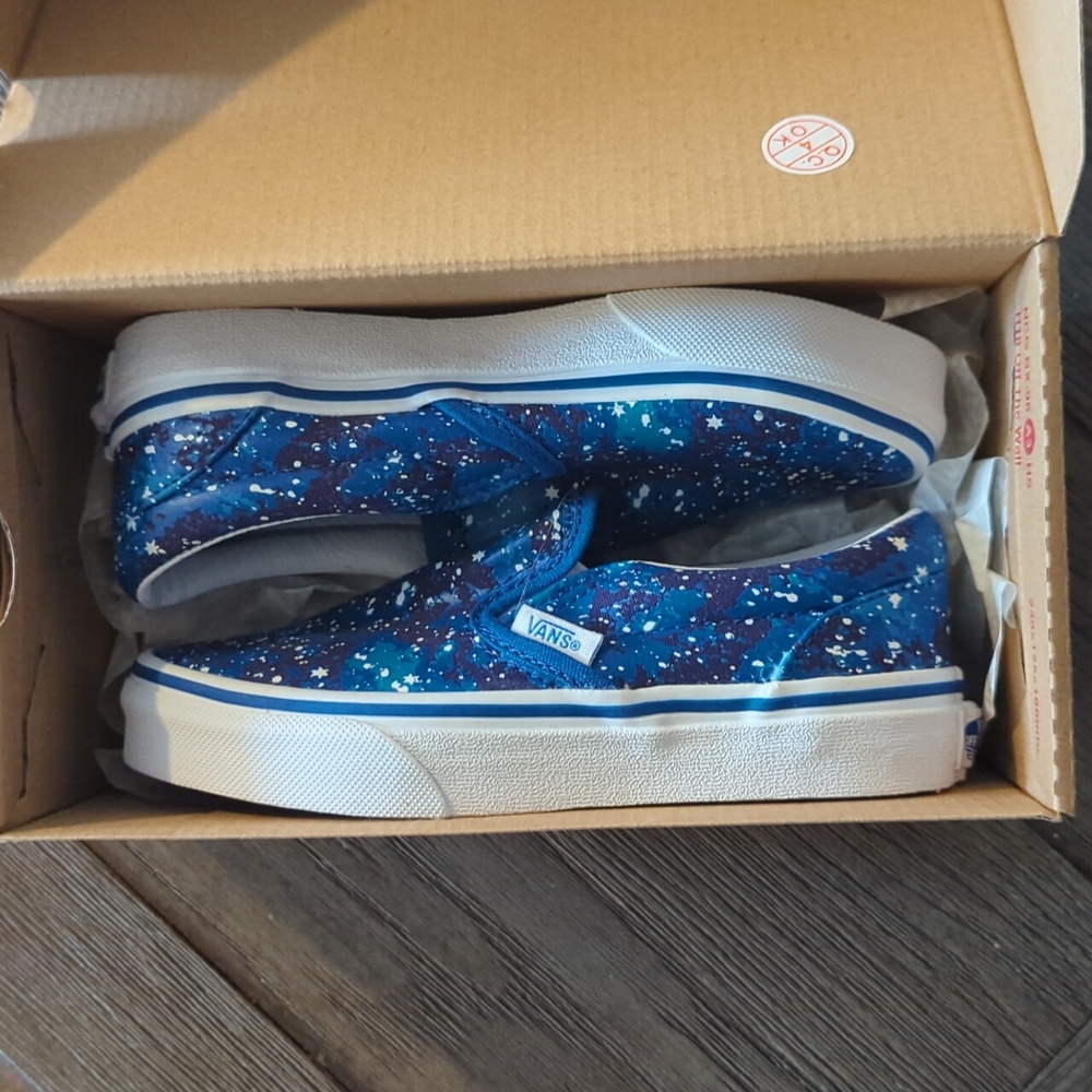 Kids Galaxy Print Vans size 12.5 Glow in the Dark! 🌟